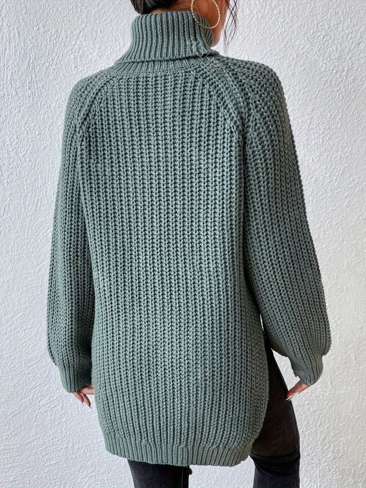 Women's Knit Turtleneck Jumper with Long Sleeves and Side Splits