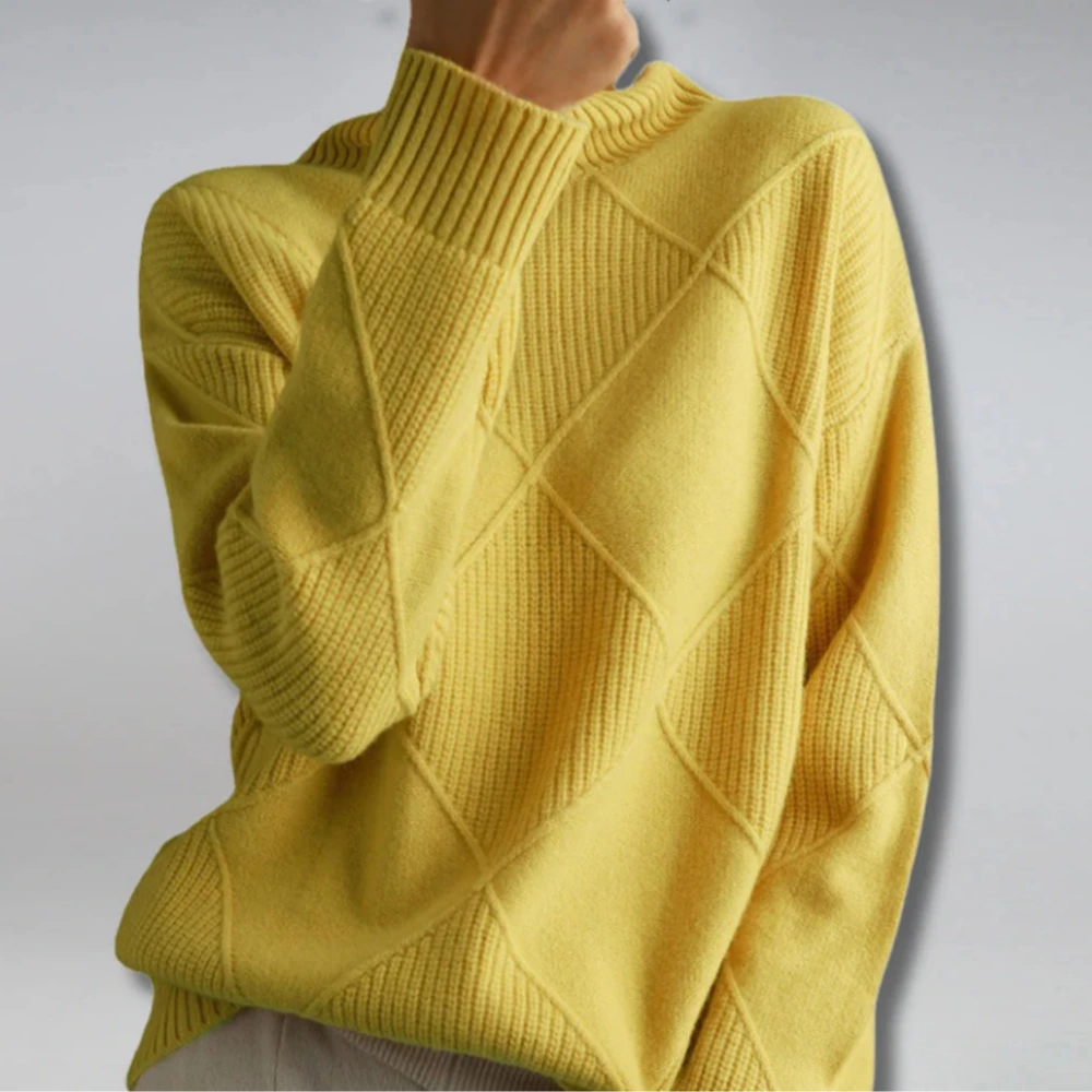 Long sleeve turtleneck jumper with ribbed details for women