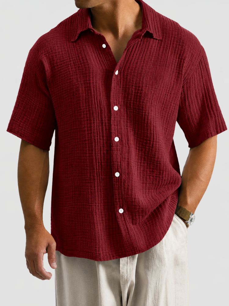 Men's Short Sleeve Textured Shirt with Classic Collar and Button Closure
