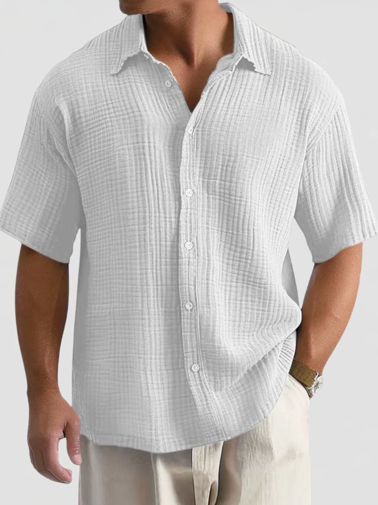 Men's Short Sleeve Textured Shirt with Classic Collar and Button Closure