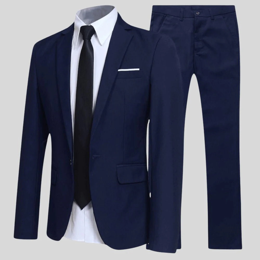 Men's Slim Fit 2-Piece Suit with Notch Lapel Blazer and Tapered Trousers